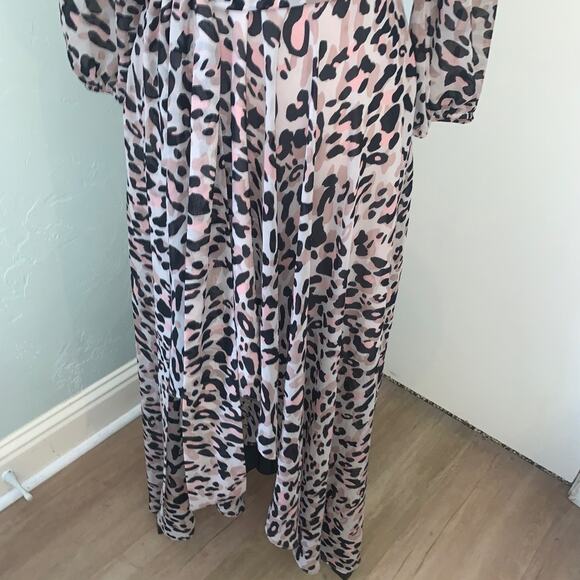 Eliza J. Animal print cheetah pink black midi maxi wrap v neck dress flowy sz 6 - Picture 12 of 16